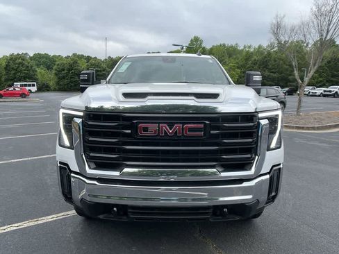 New 2024 GMC Sierra 3500 Pro w/ Convenience Package image 3