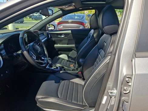 Used 2024 Kia Forte GT-Line w/ GT-Line Premium Package FWD image 25