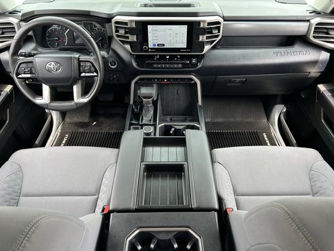 Used 2024 Toyota Tundra SR5 w/ SR5 Convenience Package AWD/4WD image 14