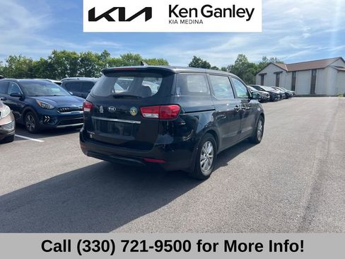 Used 2016 Kia Sedona L FWD image 5