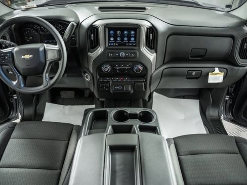 New 2026 Chevrolet Silverado 1500 Custom w/ Turbomax Blackout Package image 24