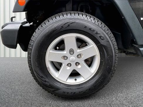 Used 2014 Jeep Wrangler Unlimited Sport w/ Power Convenience Group image 31