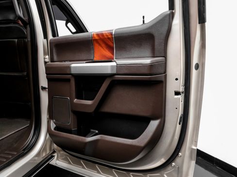 Used 2018 Ford F150 King Ranch w/ Equipment Group 601A Luxury image 50