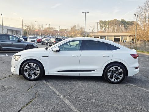 Used 2020 Audi e-tron Premium Plus image 2