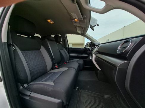 Used 2015 Toyota Tundra SR5 image 14