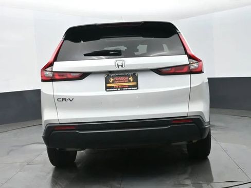 Used 2024 Honda CR-V EX image 8