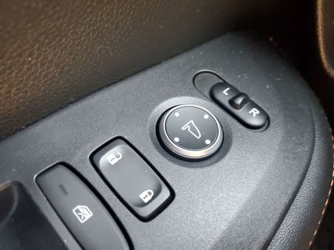 Used 2023 Honda HR-V Sport image 25