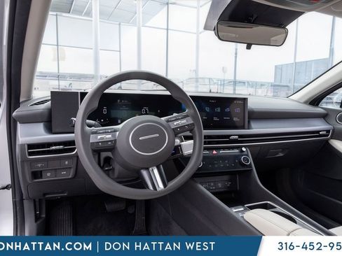 Used 2025 Hyundai Sonata SEL image 16