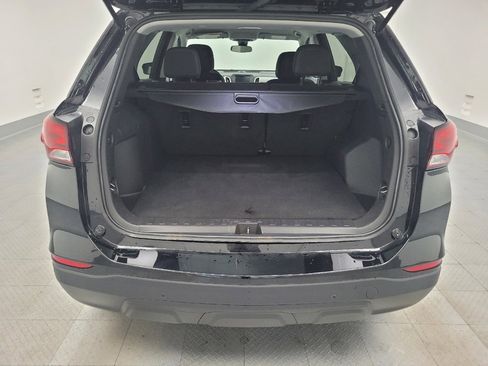 Used 2024 Chevrolet Equinox LS image 29