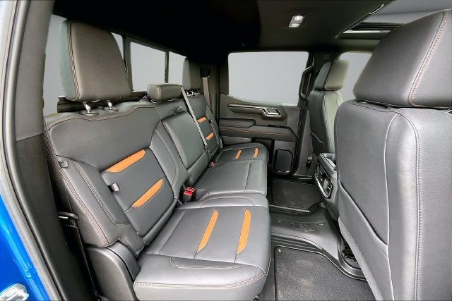 Used 2023 GMC Sierra 1500 AT4 w/ AT4 Premium Package AWD/4WD image 26