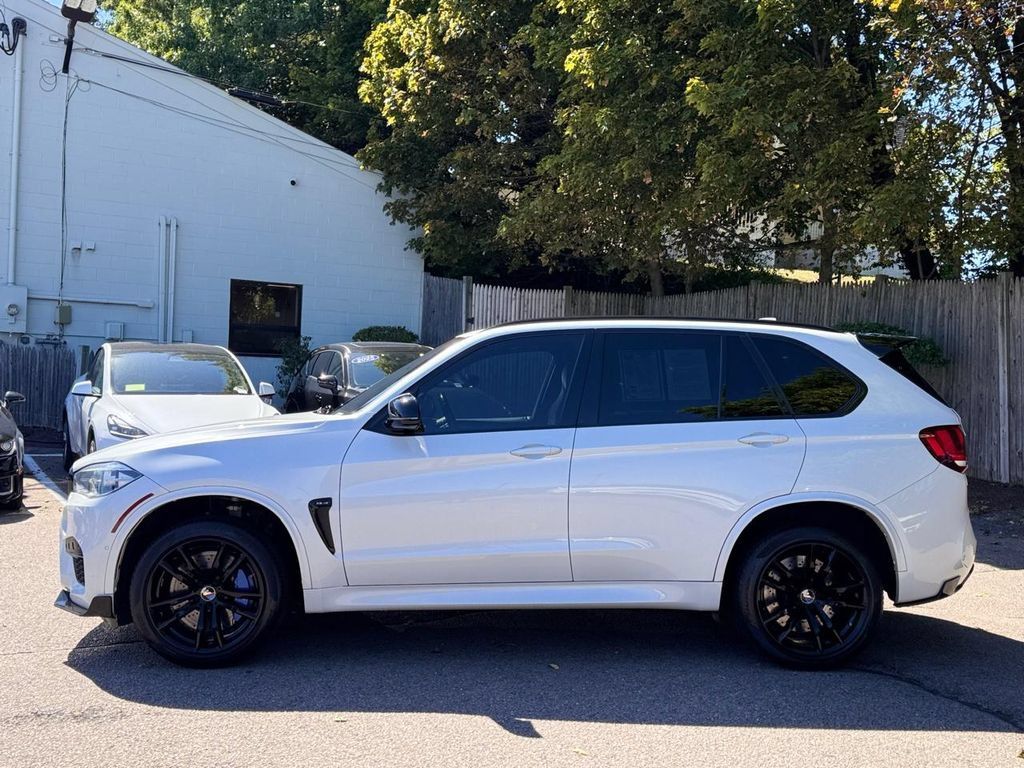 Used 2017 BMW X5 M AWD/4WD image 3