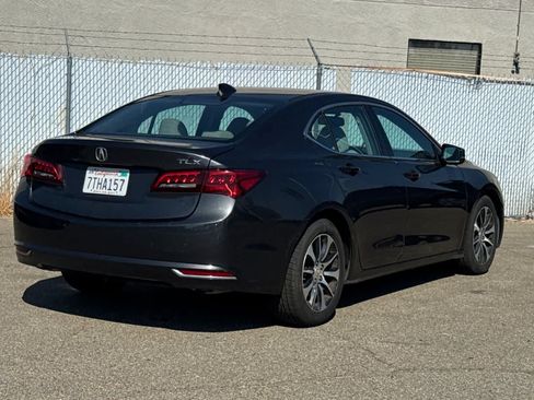 Used 2016 Acura TLX FWD image 3