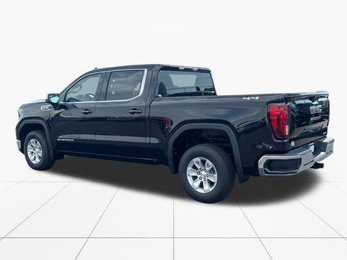 New 2026 GMC Sierra 1500 SLE AWD/4WD image 3