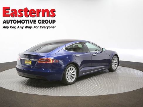 Used 2017 Tesla Model S 90D image 38