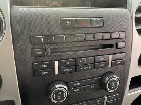 Used 2012 Ford F150 XLT w/ XLT Convenience Pkg image 28