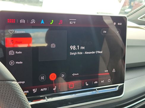 New 2026 Volkswagen GTI SE image 26