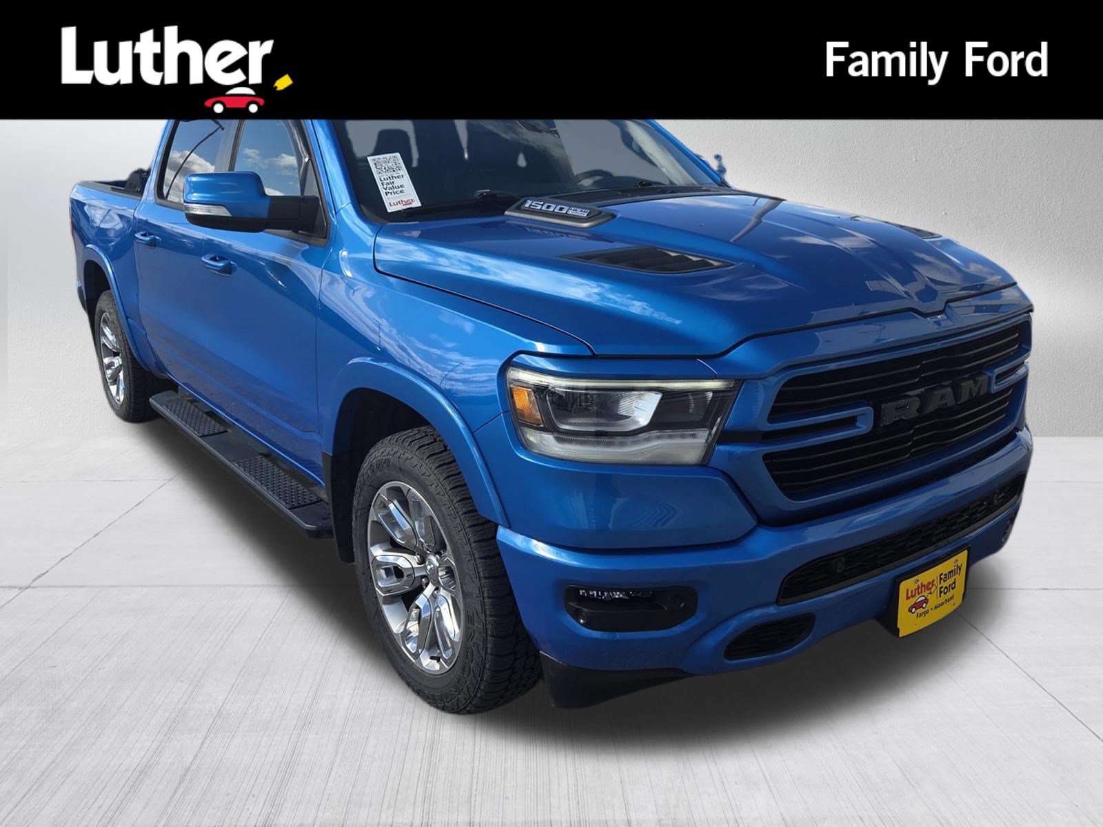 Used 2021 RAM 1500 Laramie w/ Sport Appearance Package AWD/4WD image 1