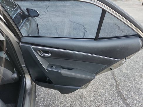 Used 2017 Toyota Corolla LE w/ LE Premium Package FWD image 15