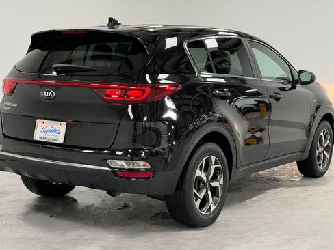 Used 2020 Kia Sportage LX image 4