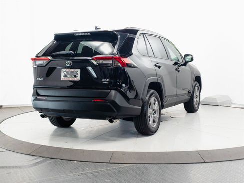 Certified 2025 Toyota RAV4 XLE AWD/4WD image 11