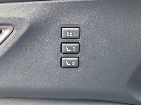 New 2026 Subaru Ascent Limited AWD/4WD image 10