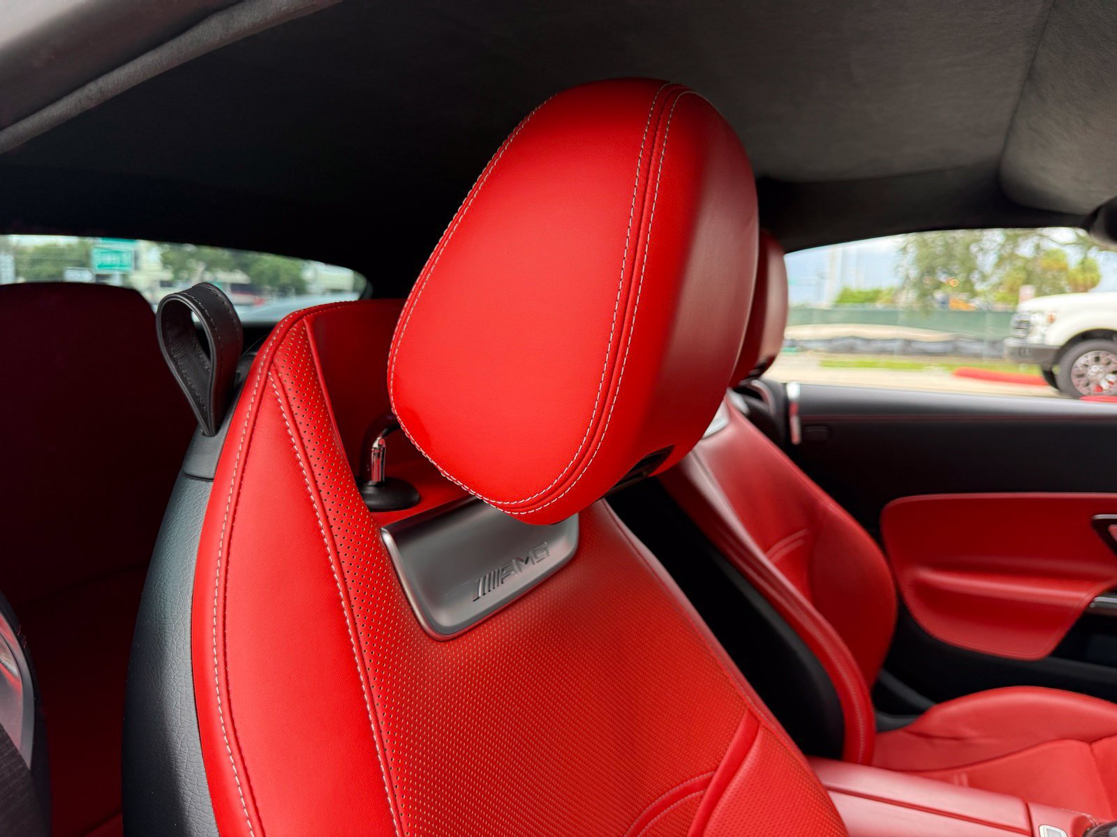 Used 2022 Mercedes-Benz SL 55 AMG 4MATIC image 41