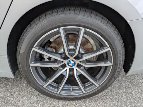 Used 2019 BMW 330i Sedan image 12