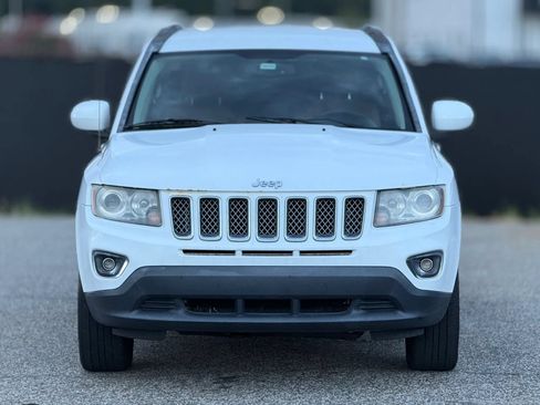 Used 2014 Jeep Compass Limited AWD/4WD image 5