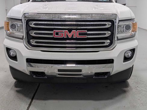 Used 2015 GMC Canyon SLT w/ Driver Alert Package image 2