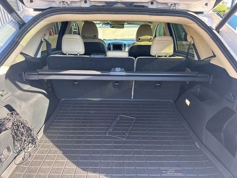 Used 2019 Ford Edge SEL w/ Equipment Group 201A image 7