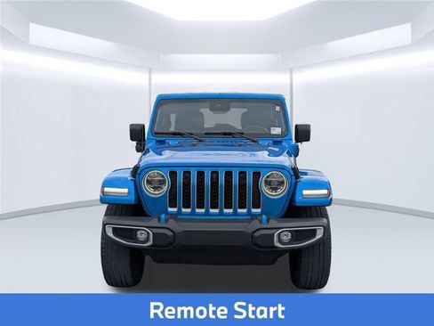 Used 2022 Jeep Wrangler Unlimited Sahara w/ Safety Group AWD/4WD image 11