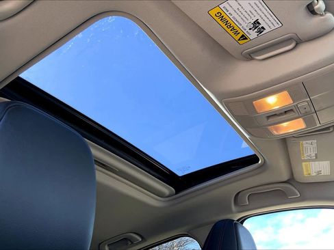 Used 2023 MAZDA CX-5 Carbon Edition image 14