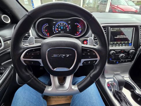 Used 2018 Jeep Grand Cherokee SRT AWD/4WD image 16