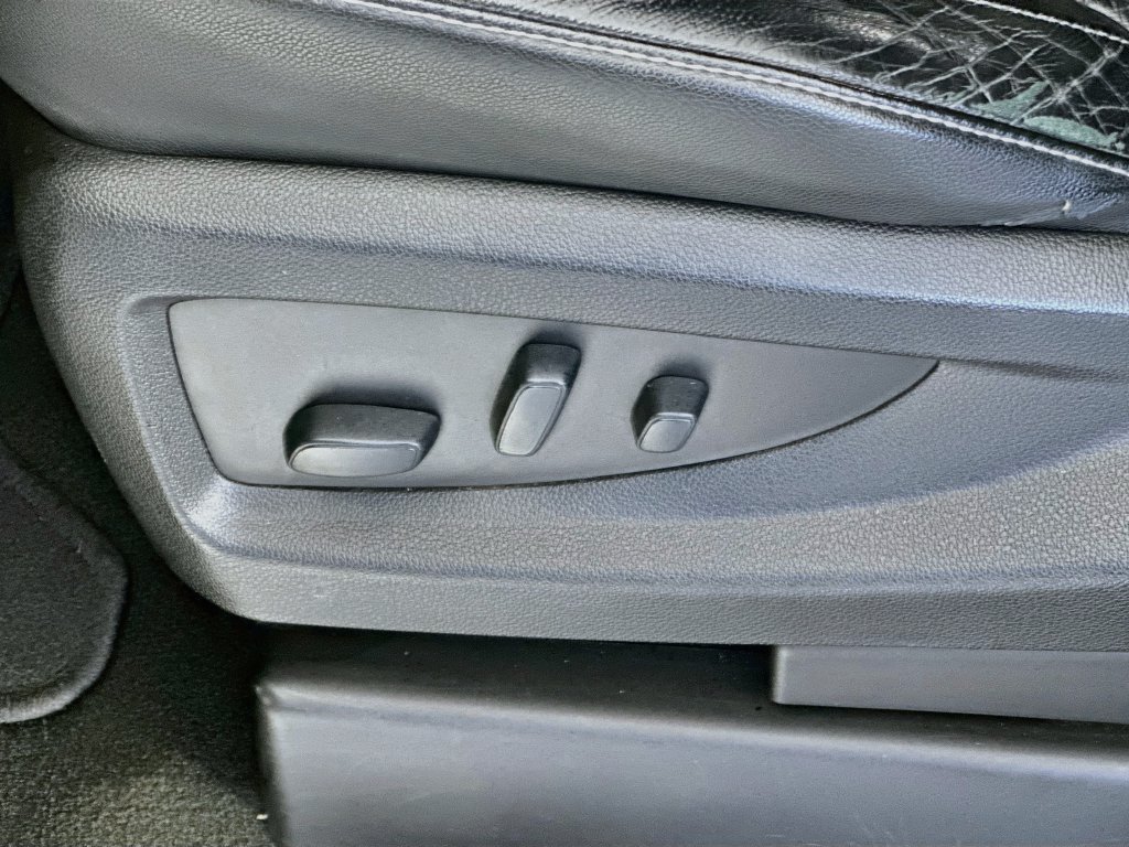 Used 2019 Chevrolet Suburban LT AWD/4WD image 22