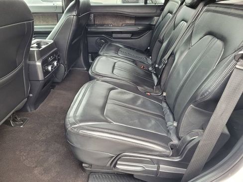 Used 2021 Ford Expedition Limited image 15