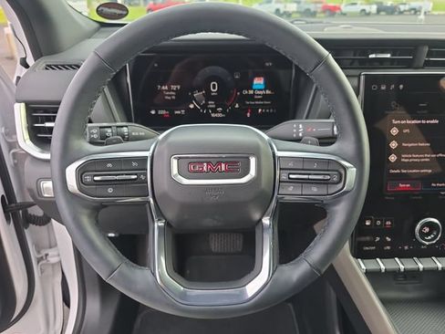 Used 2025 GMC Terrain Elevation AWD/4WD image 13