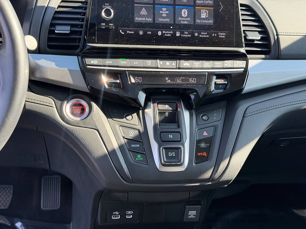 Used 2025 Honda Odyssey EX-L image 18