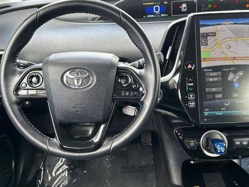 Used 2022 Toyota Prius Prime XLE image 14