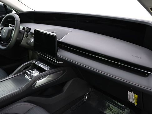 New 2026 Lincoln Nautilus Reserve w/ Jet Appearance Package image 15