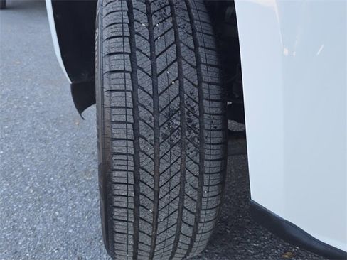 Certified 2021 GMC Canyon Denali image 30