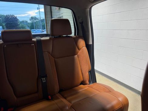 Used 2019 Toyota Tundra 1794 Edition AWD/4WD image 18