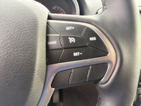Certified 2020 Jeep Grand Cherokee Laredo w/ Quick Order Package 2BN North AWD/4WD image 22