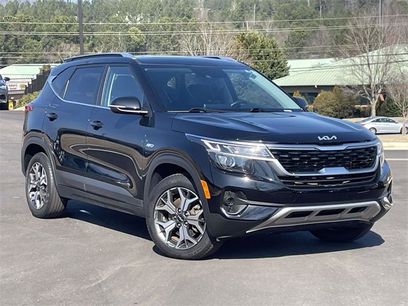 Used 2023 Kia Seltos EX