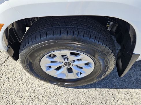 New 2026 Nissan Frontier S image 15