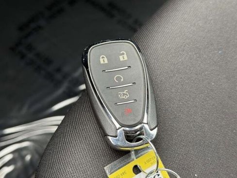 Used 2024 Chevrolet Malibu LT image 29