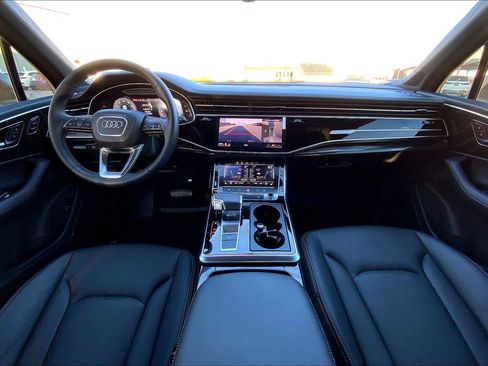 Certified 2025 Audi Q7 3.0T Premium Plus w/ Premium Plus Package image 13