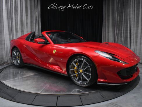 Used 2023 Ferrari 812 GTS RWD image 6