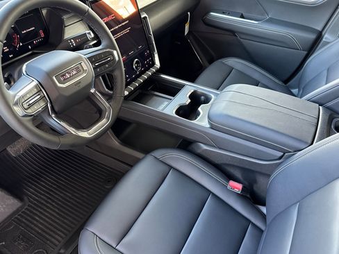 New 2026 GMC Acadia Elevation w/ Elevation Premium Package image 11