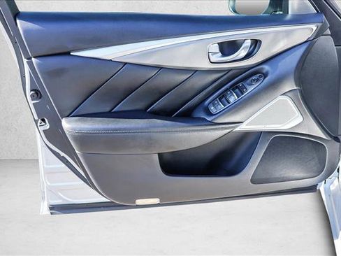 Used 2017 INFINITI Q50 3.0t Premium image 12