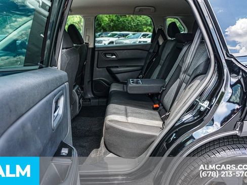 Used 2025 Nissan Rogue SV FWD image 20